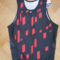 Perf. Men Tri Set 3 (black-red/ front zipper)